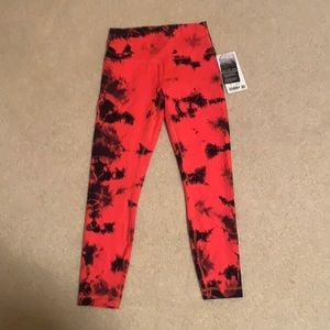 Lululemon Tie die leggings